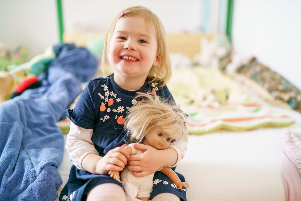Familienreportage Osthessen – Lebhafter Moment während eines Familienshootings